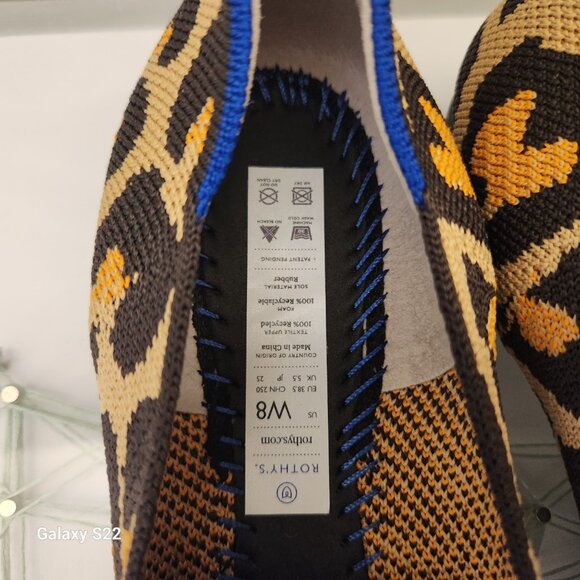 Rothy's Big Cat "The Point" Flats. NWT. - Picture 8 of 10